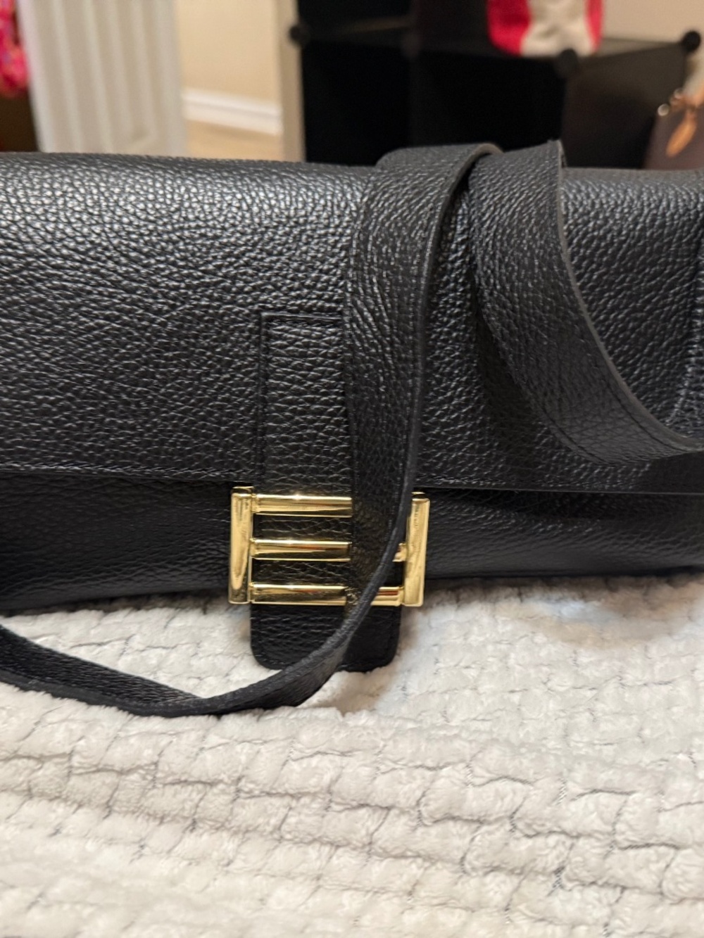 Divina Firenze Leather crossbody